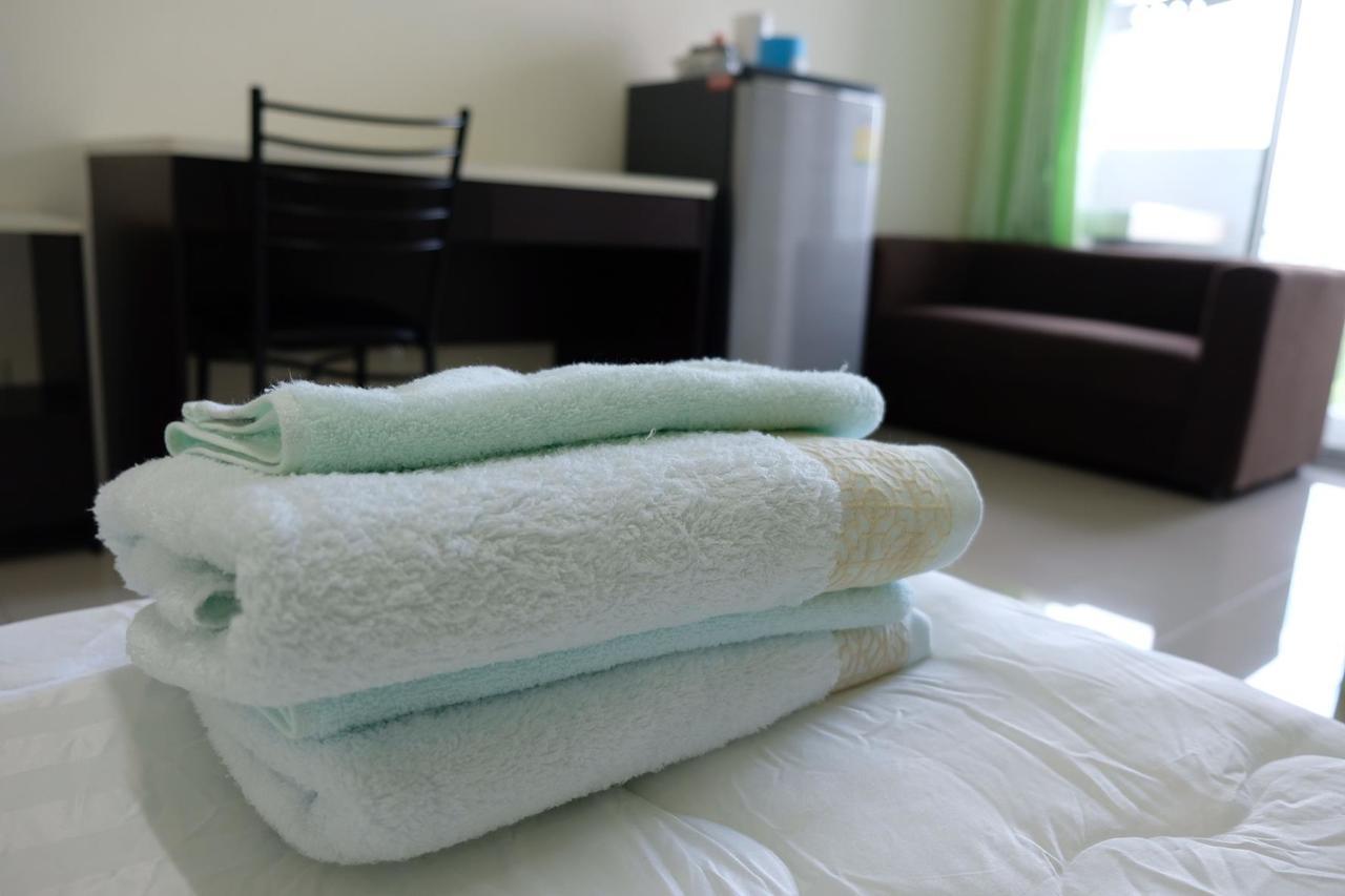 Aspen Residence Chonburi Extérieur photo