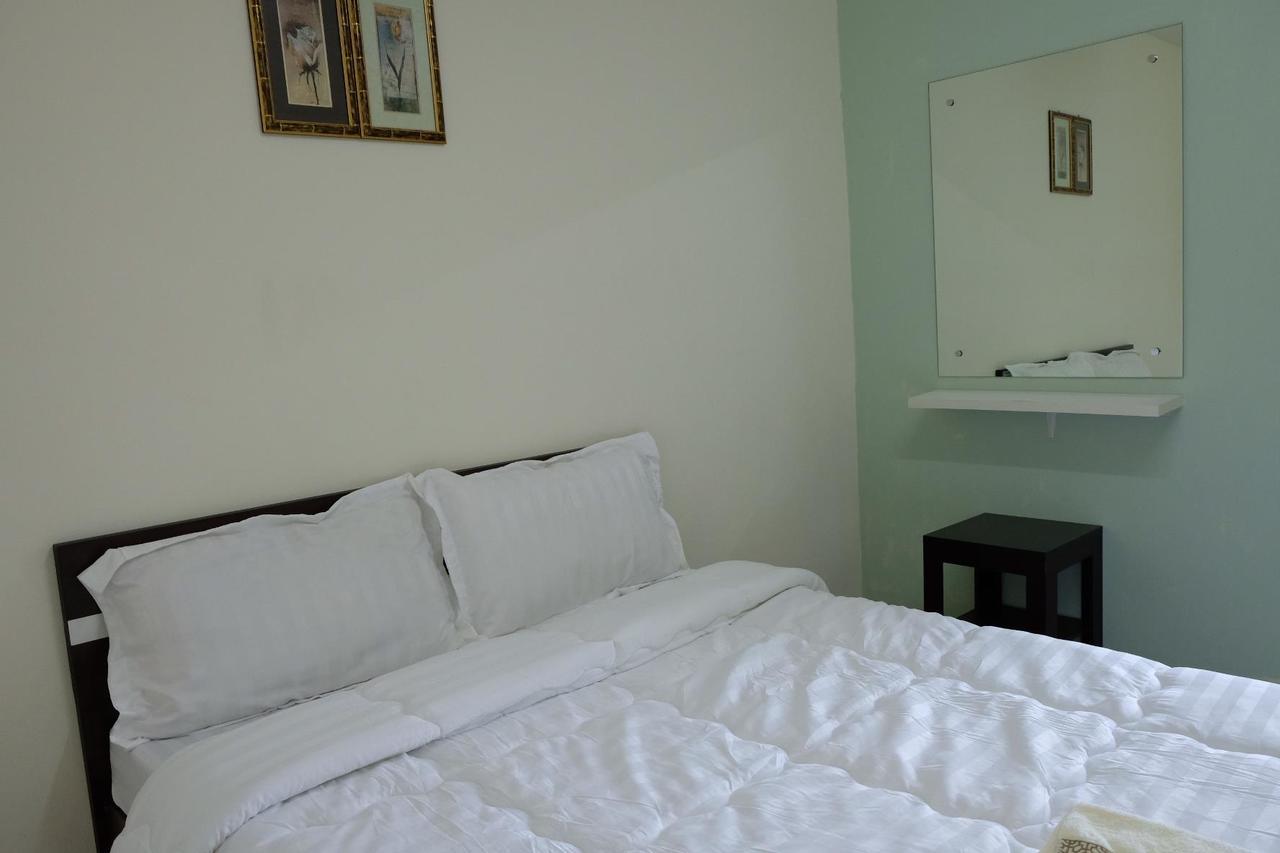Aspen Residence Chonburi Extérieur photo